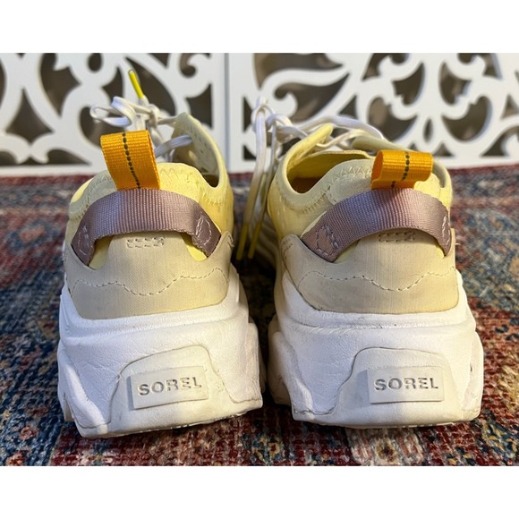 Sorel Kinetic Breakthru Tech Lace Sneakers in GUC. Size 8 - Picture 3 of 9